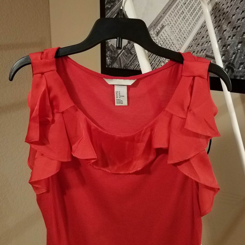 H & M Red Tank with Sateen Ruffle - Picture 3 of 6